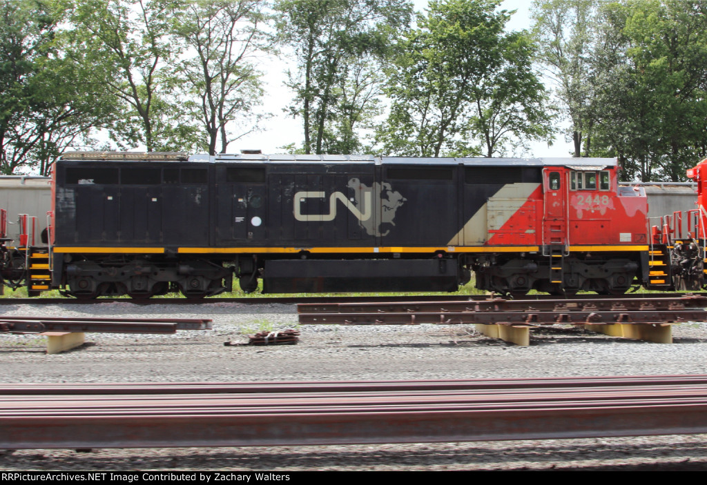 CN 2448